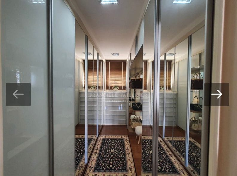 Sobrado a venda, Cond. Village Pinheiro, 246 m² úteis, 3 quartos sendo 1 suite master, 4 vagas- Portal de Versalles II- Londrina Pr