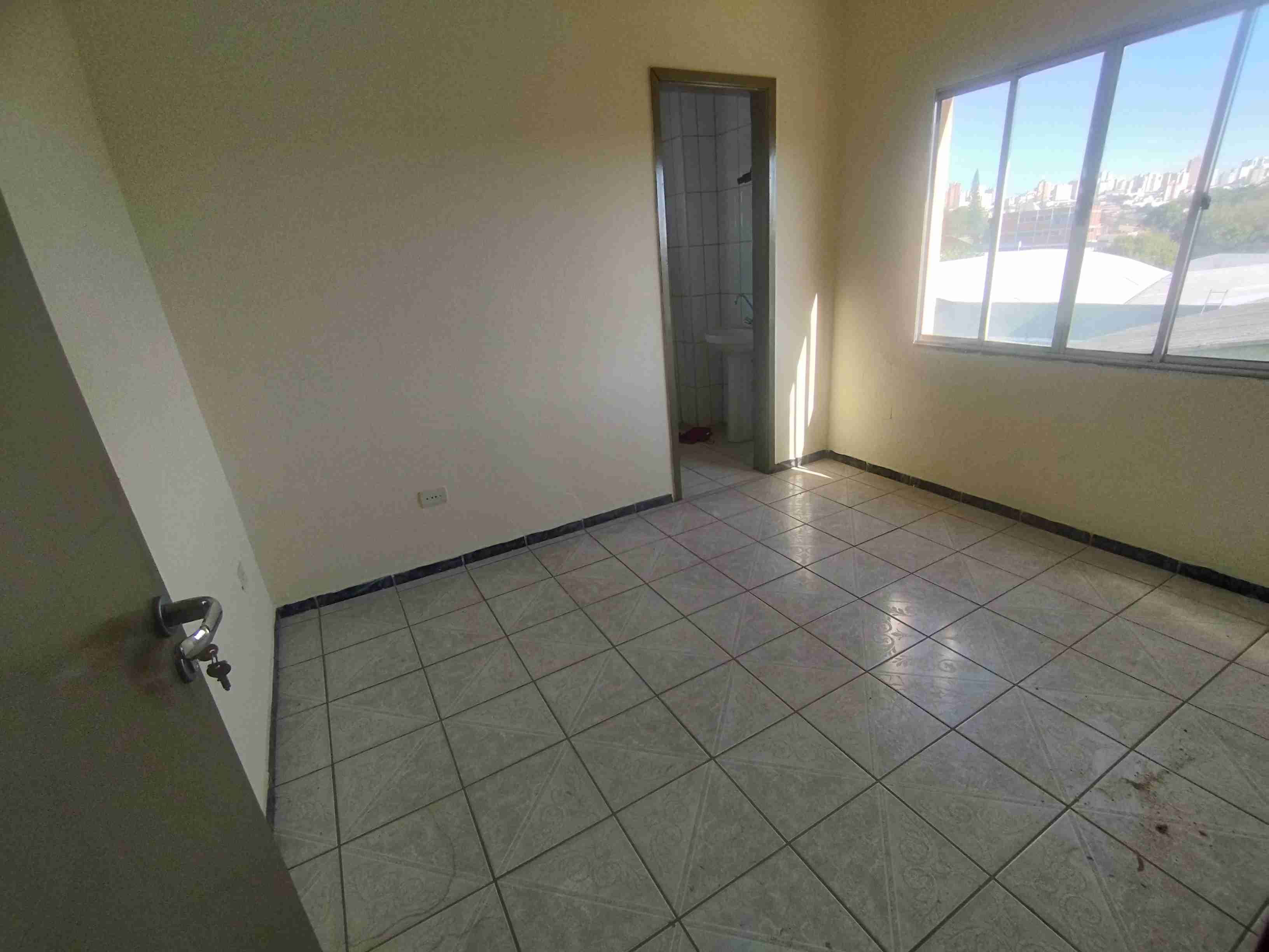 Apartamento para locação, Residencial mendonça, 94M² úteis,  3 quartos sendo 2 suíte, 3 vagas - Paulista, Londrina - PR,