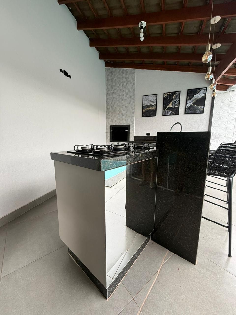 Casa à venda, Jd Abussafe, 220 m², com piscina, 3 Quartos sendo 1 suite, Londrina, PR