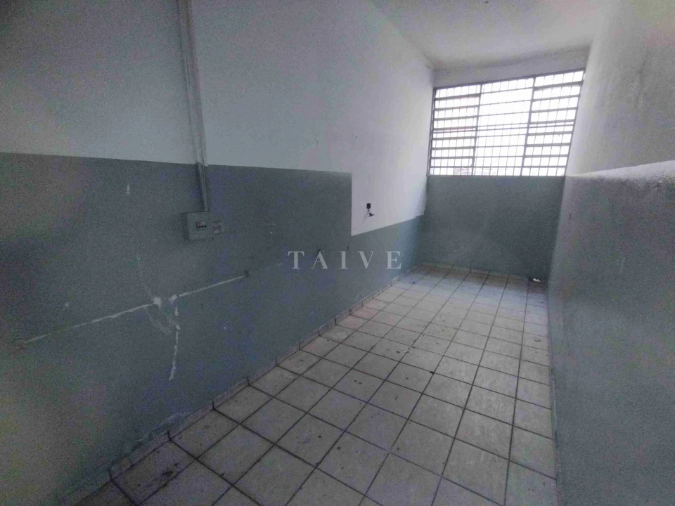 Galpão/Barracão para locação comercial, 750M², localização Av Tiradentes - Jardim Shangri-la  - Londrina Pr - foto 20