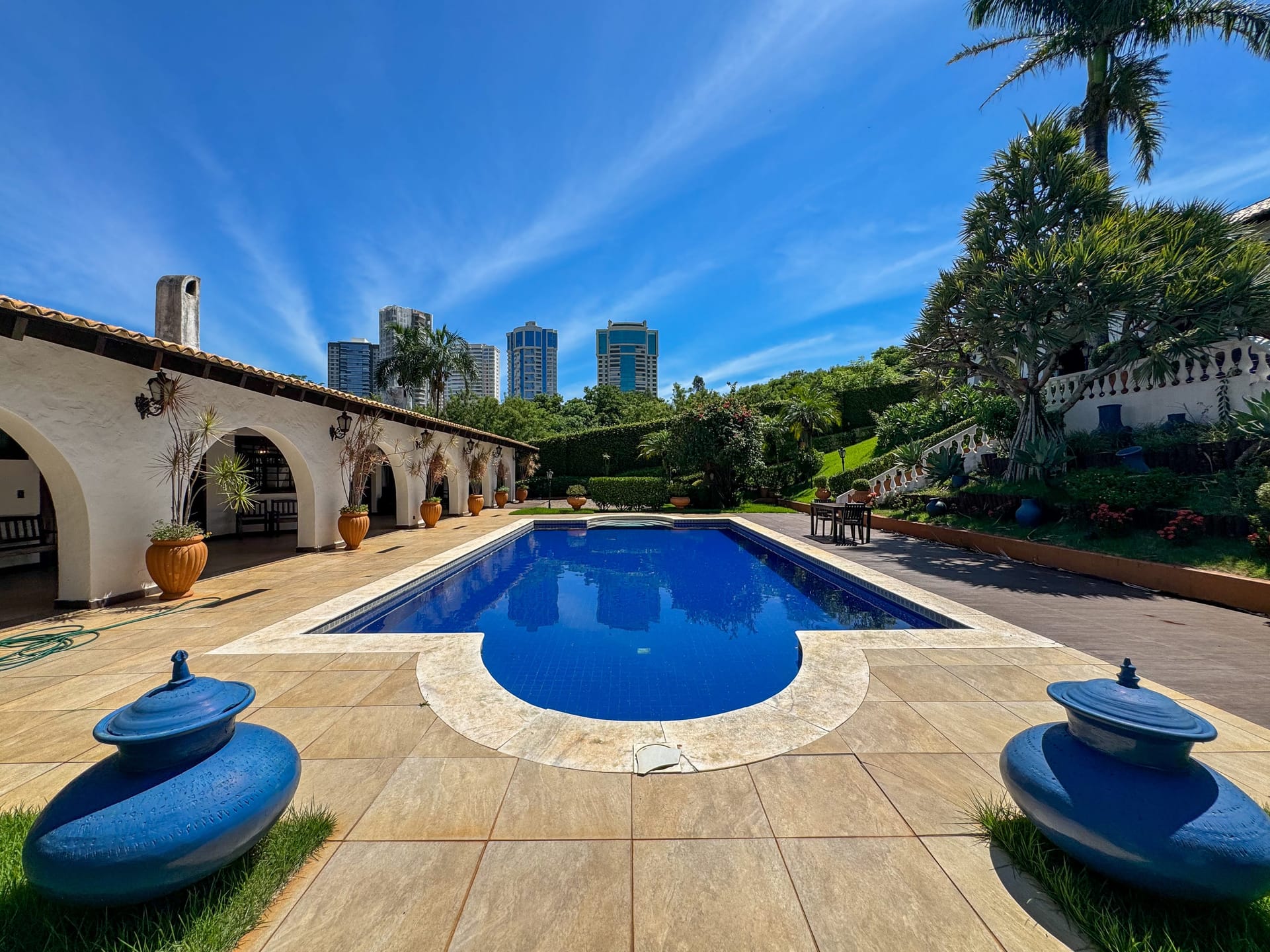 Casa para venda , 5 suítes,Bela Suiça, Londrina, PR