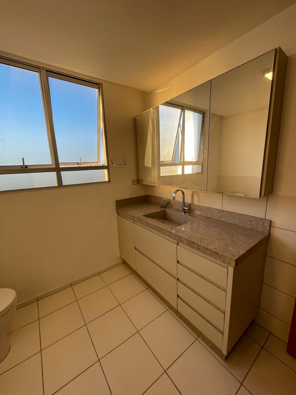 Apartamento à venda Spazio Louvre, 45m², 2 dormitórios com armários, 1 banheiro, 1 vaga de garagem, móveis embutidos, Gleba Fazenda Palhano, Lond