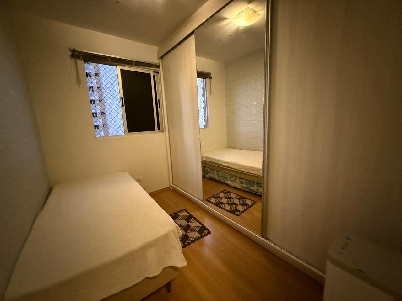Apartamento à venda, Ed. Marco dos Pioneiros  2 Dorm, Mobiliado, Sacada c/ Churrasqueira, Andar Alto, Jard. Morumbi, Londrina, PR