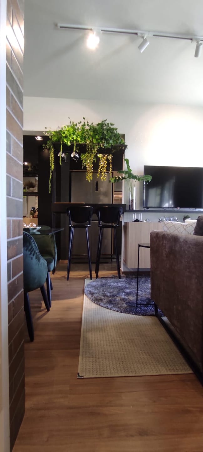 Apartamento a venda,Ed Sunset Faria Lima, 54m² úteis,2 quartos, móveis planejados, andar alto -  Gleba Fazenda Palhano, Londrina, PR