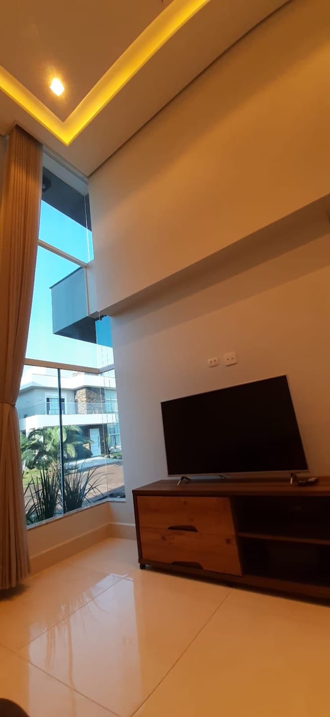 Casa à venda/ 3 quartos (sendo 1 suíte master com hidro)- Cond. Royal Maison Londrina, PR