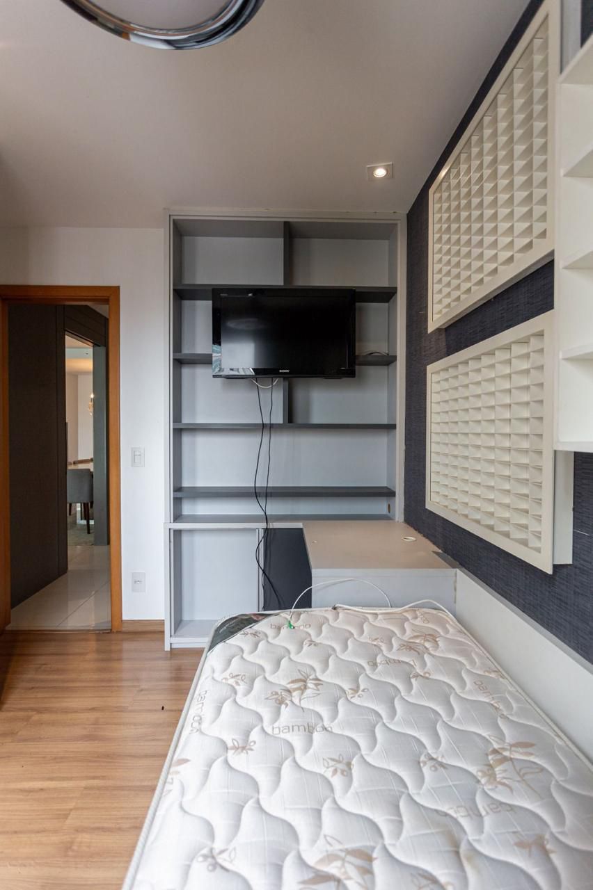Apartamento à venda, 3 quartos sendo 1 suite, 99 m², Edifício Florais Eco Resort, Gleba Fazenda Palhano, Londrina, PR