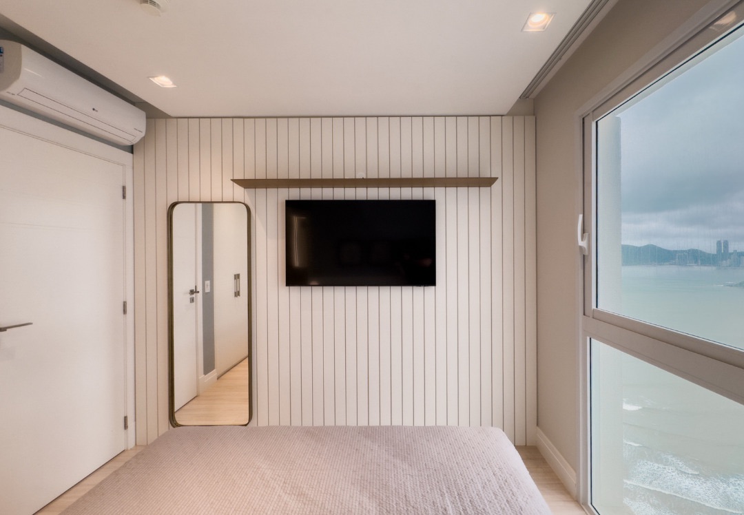 Apartamento à venda vista mar - Edifício Infinity Coast, 164m² úteis, 3 suítes, andar alto, 3 vagas  -  Pioneiros, Balneário Camboriú, SC