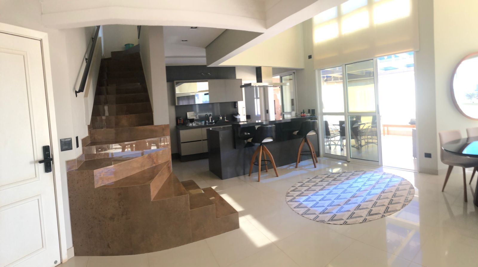 Apartamento completamente mobiliado no Palazzo Di Cesare
