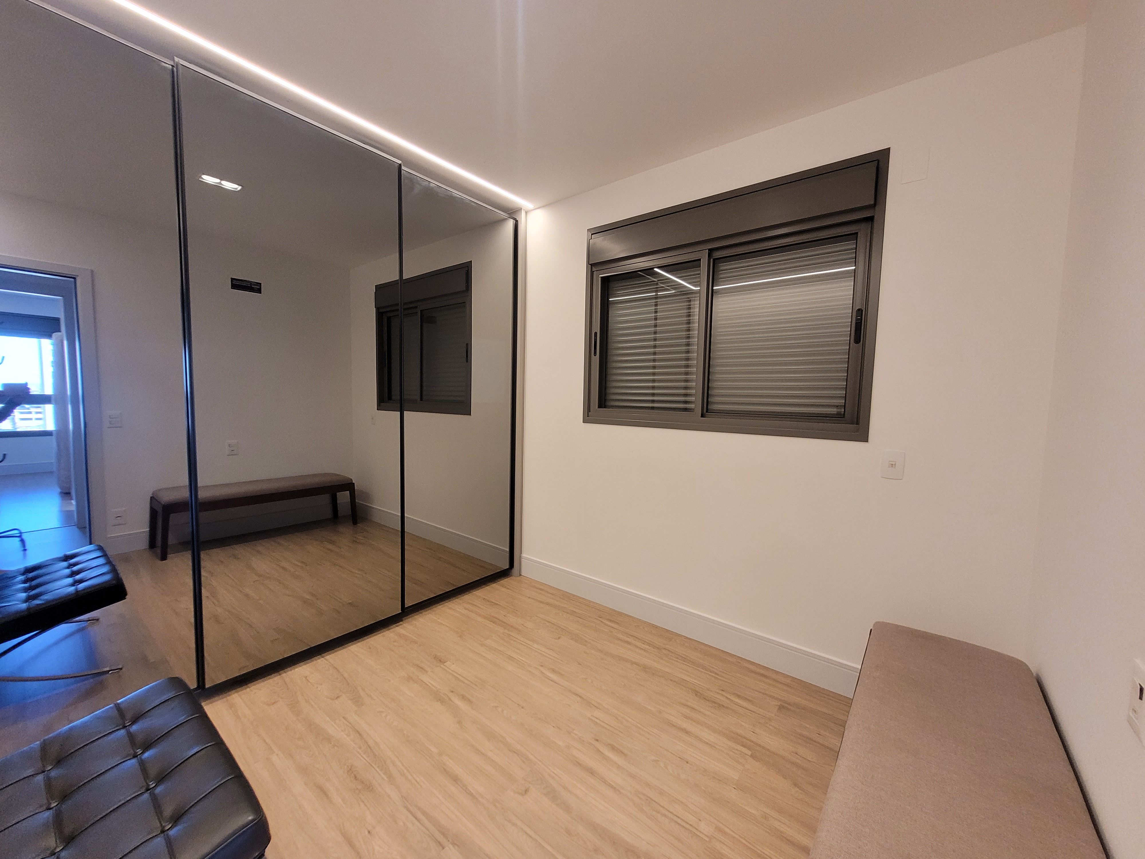 Apartamento à venda no Edifício Glória Residence, mobiliado, 114m², com 3 dormitórios, andar alto,  - Gleba Palhano - Londrina/PR