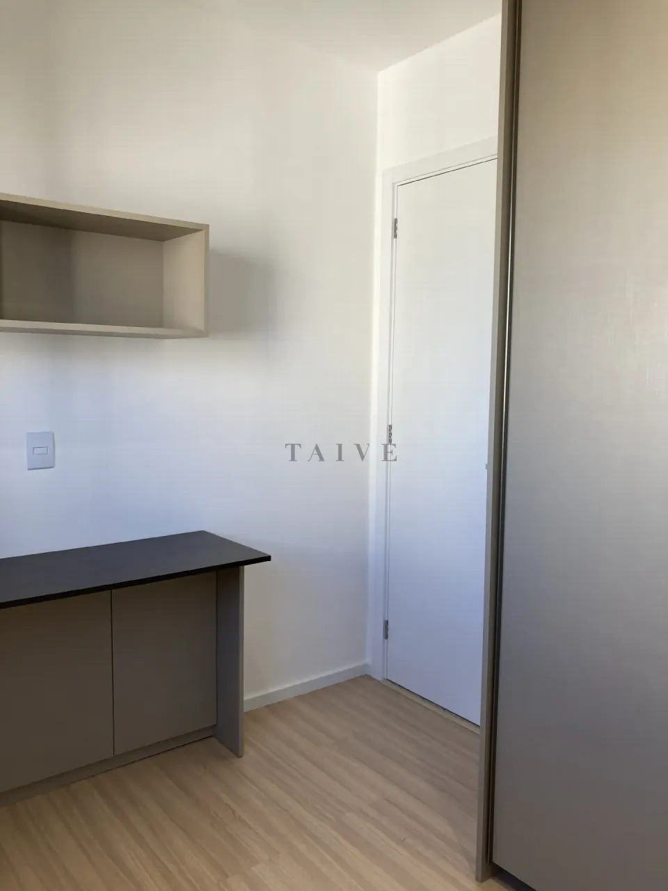 Aluga-se apartamento no condomínio Wood da Vanguard, com 2 quartos (sendo 1 suíte), com 167 m², Terra Bonita, Zona Sul, Londrina - foto 19