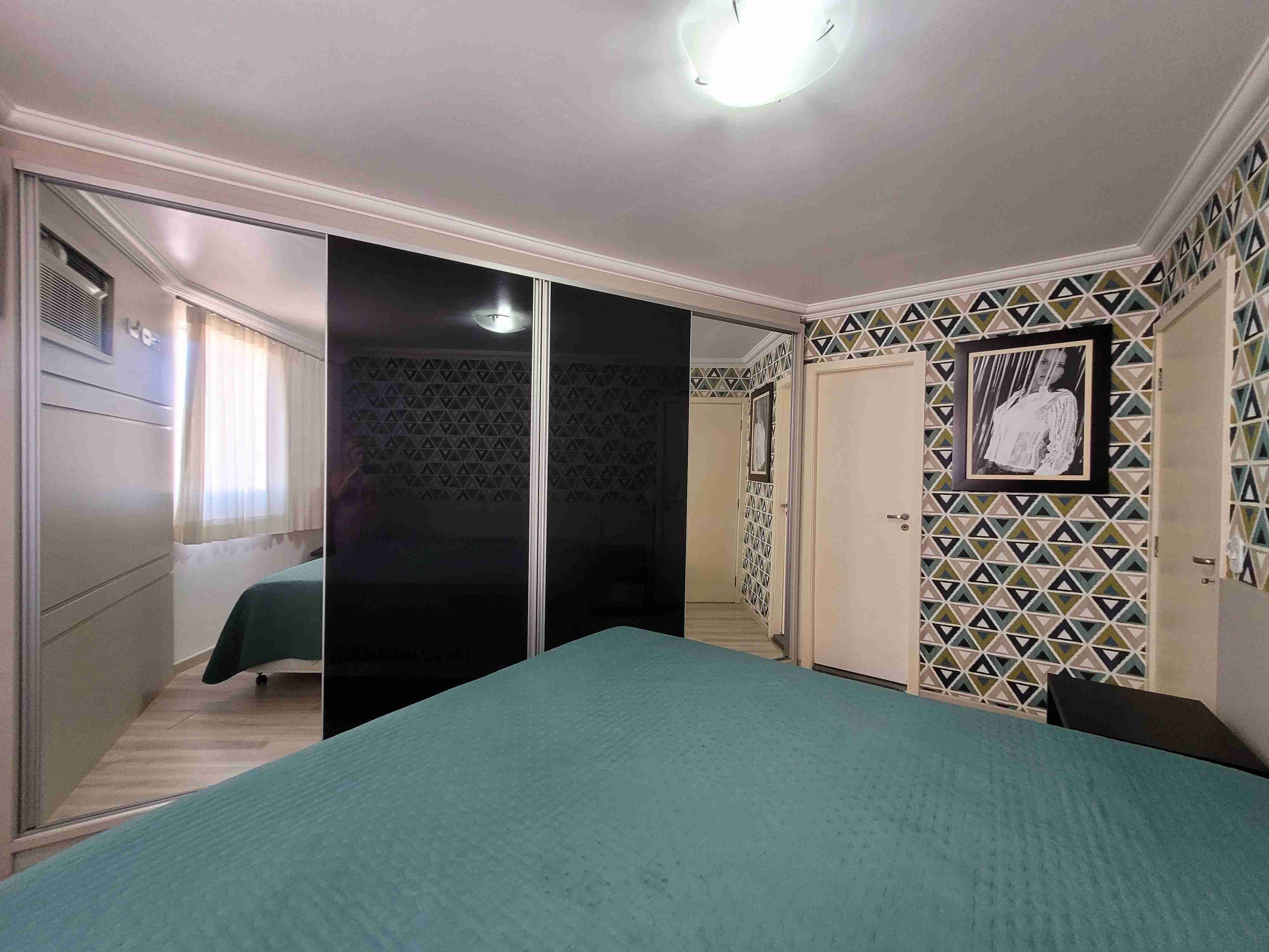 Apartamento à venda no Edifício Studio V,2 quartos sendo 1 suite, mobiliado, sol da manha,Centro, Londrina, PR