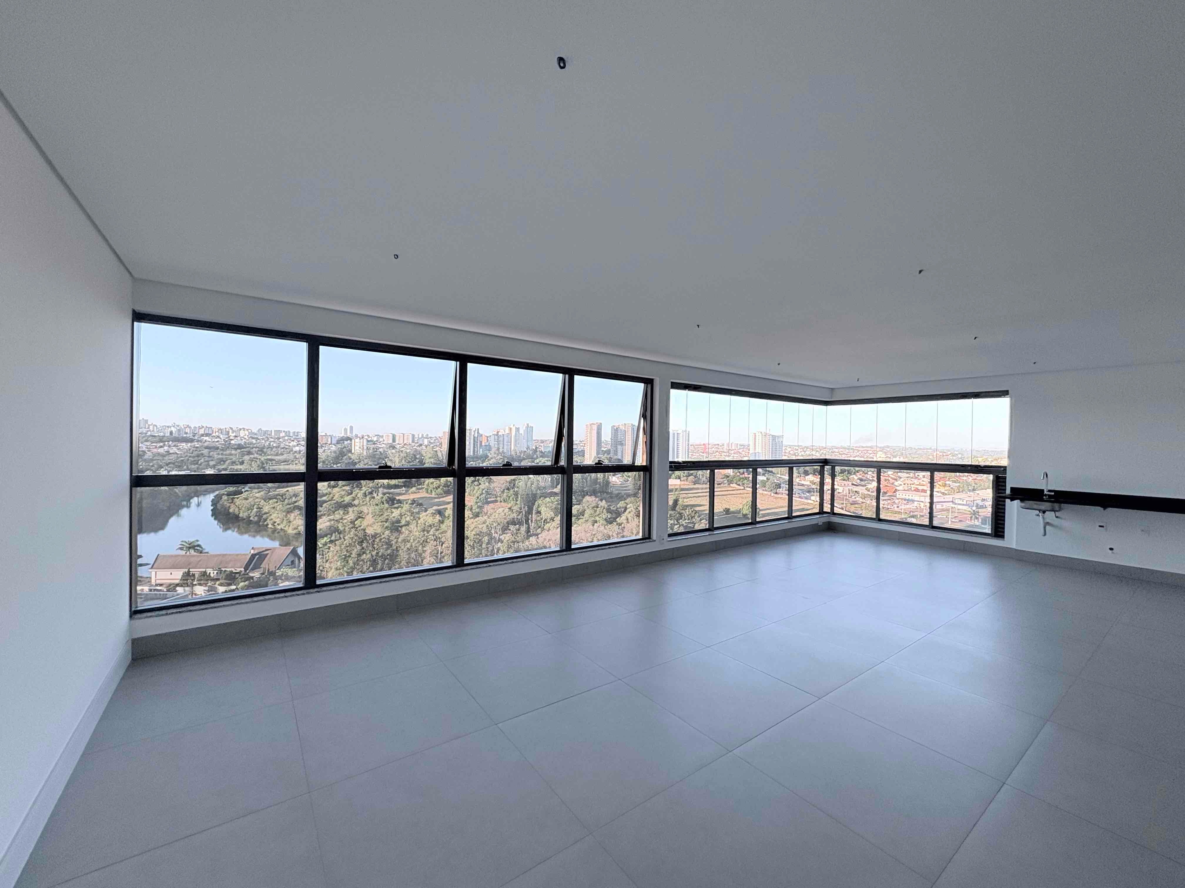 Apartamento novo à Venda, Edifício Lakeside, 232 m² úteis, 3 suítes, 4 vagas, sol da manhã,  elevador privativo, sacada com skinglass- Bela Suiça