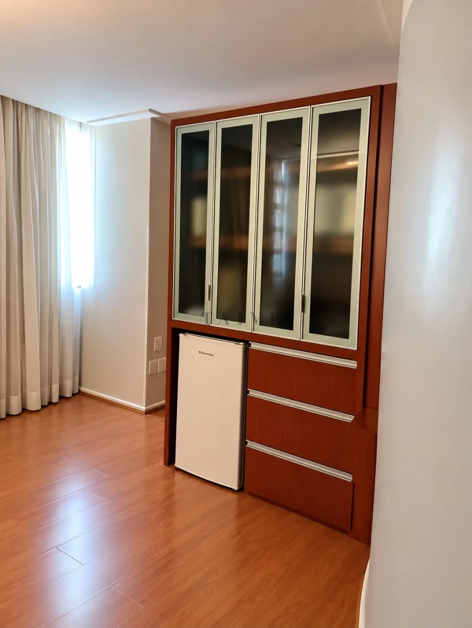 Flat à venda no Boulevard Residence Hotel em Londrina-Pr - foto 2