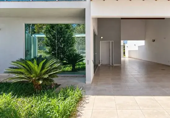 Casa à venda no bairro Tucanos, zona Sul, Londrina, com 4 suítes, 600 m², amplo quintal - foto 3