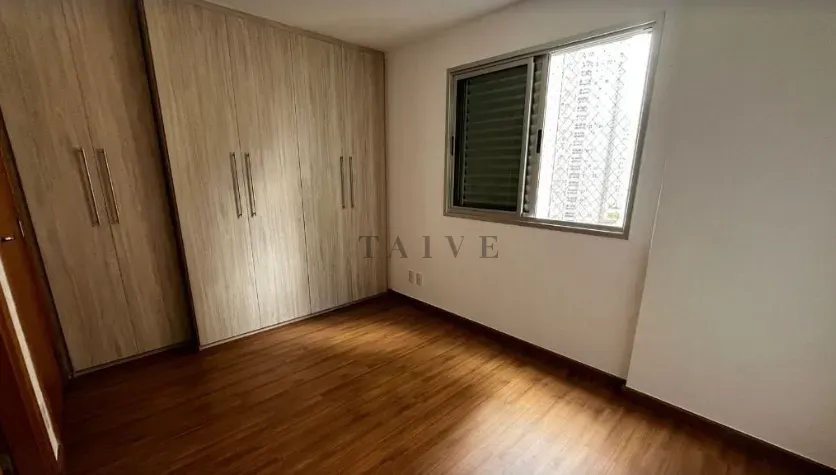 Vende-se apartamento com churrasqueira na sacada, 75 m², 3 quartos (1 suíte), no Condomínio Florais Eco Resort & Residence, Gleba Palhano, Londri - foto 8