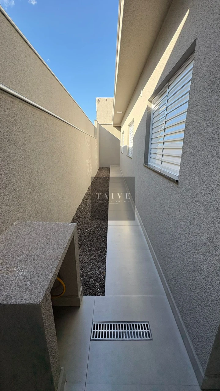Casa à venda, 3 quartos sendo 1 suíte, 97 m², Jardim Pérola, Londrina, PR