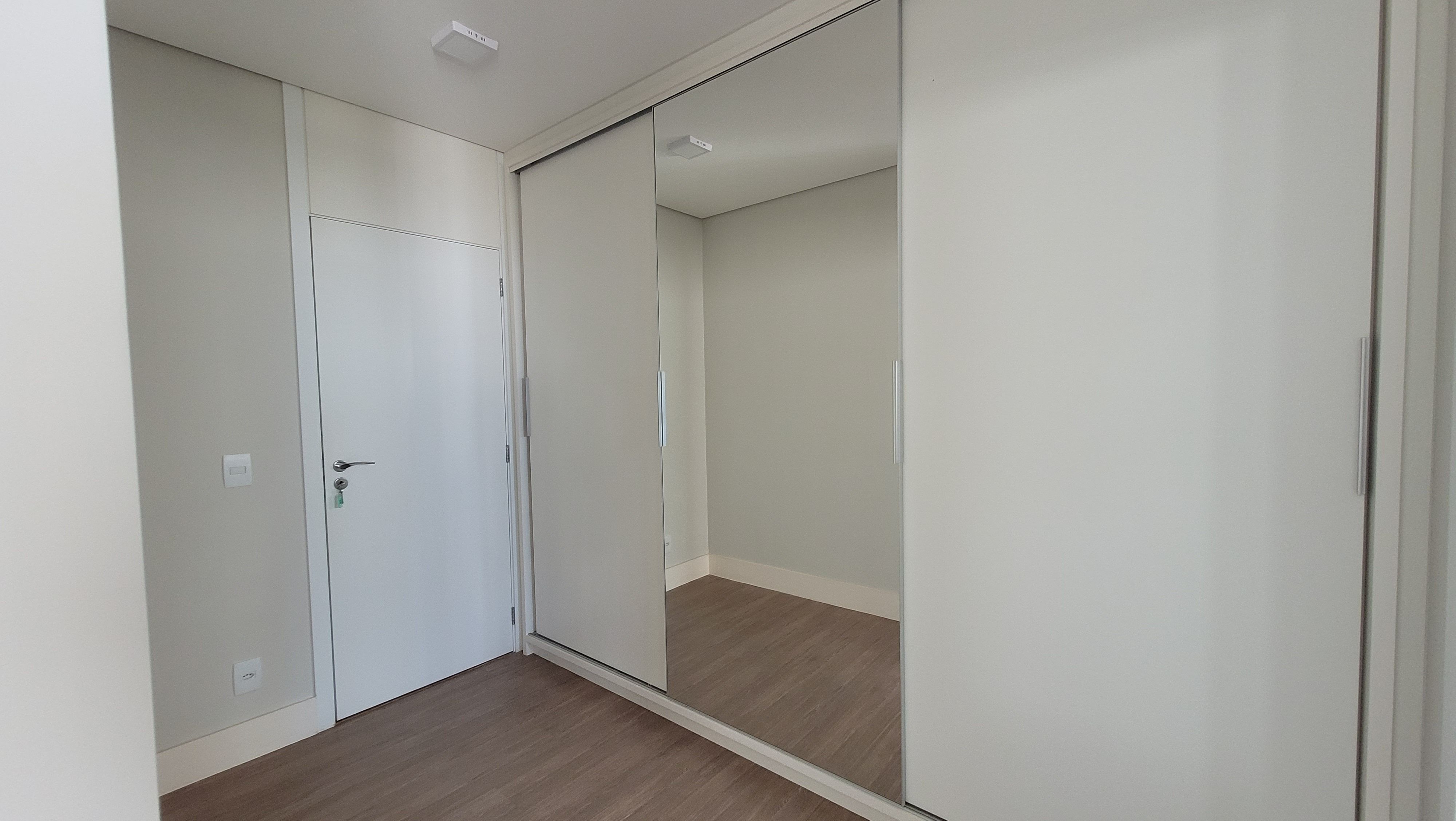 Apartamento  à Venda, 173m² privativos, Ed Queens Park, 3 suítes sendo 1 master, 2 vagas - Gleba Fazenda Palhano, Londrina, PR