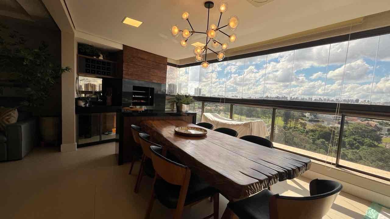 Apartamento semi mobiliado à venda, Edifício Palazzo Veronesi, 240m² úteis, 4 quartos sendo 2 suítes - Bela Suiça, Londrina, PR