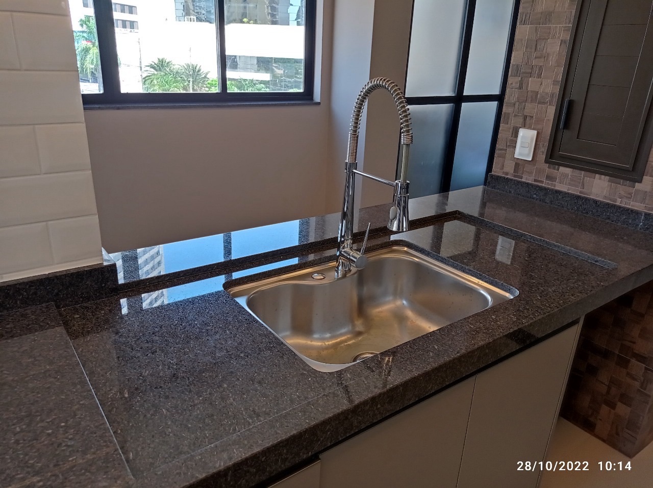 Apartamento  à Venda, Edifício Toulouse, 187m² úteis, 3 quartos sendo 2 suítes, 3 vagas, planejado - Gleba Fazenda Palhano, Londrina, PR