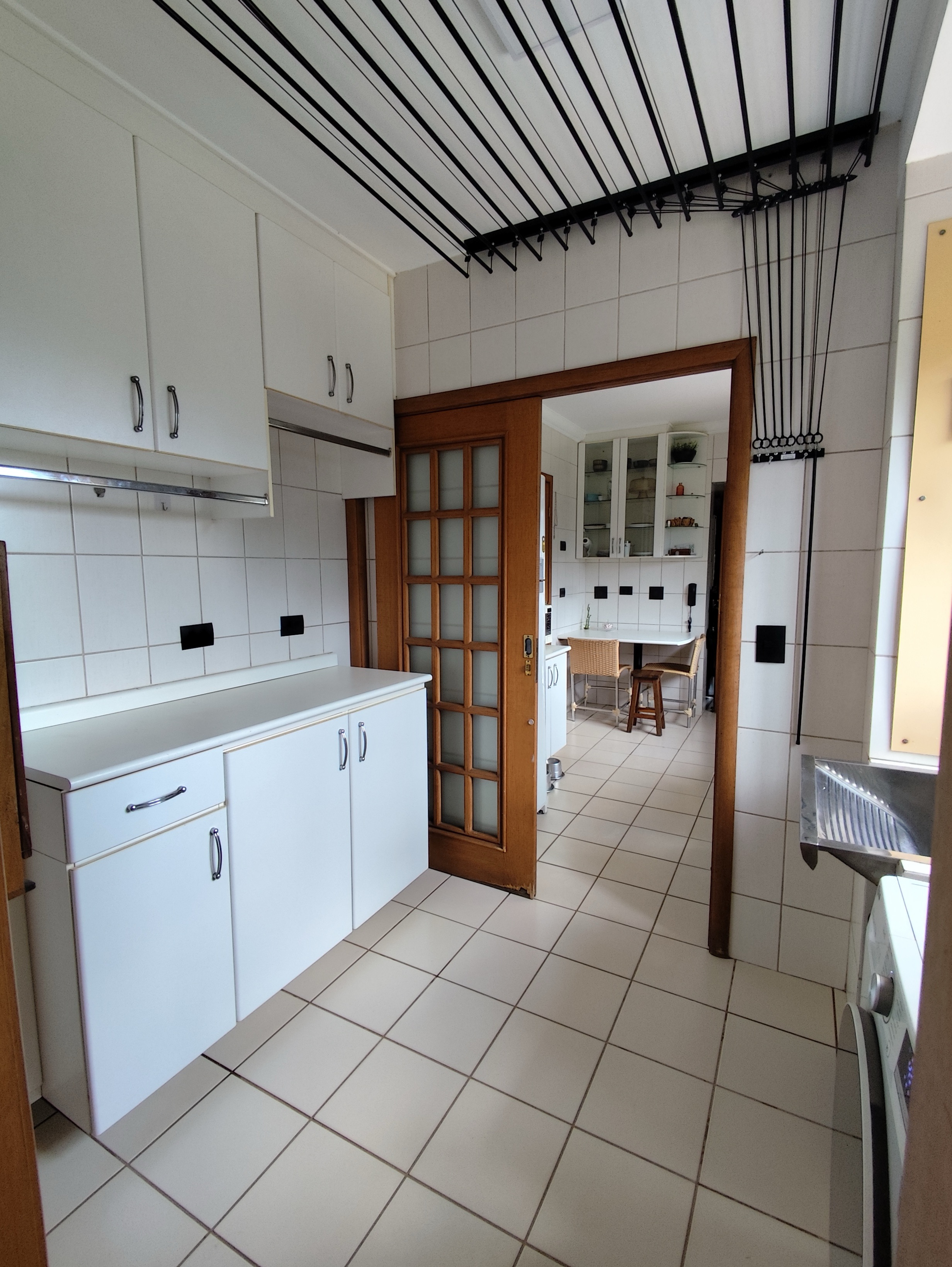 Apartamento à Venda, Edifício Four seasons, 3 suítes, 2 vagas, todo planejado, em frente AREL - Vila Fujita, Londrina, PR