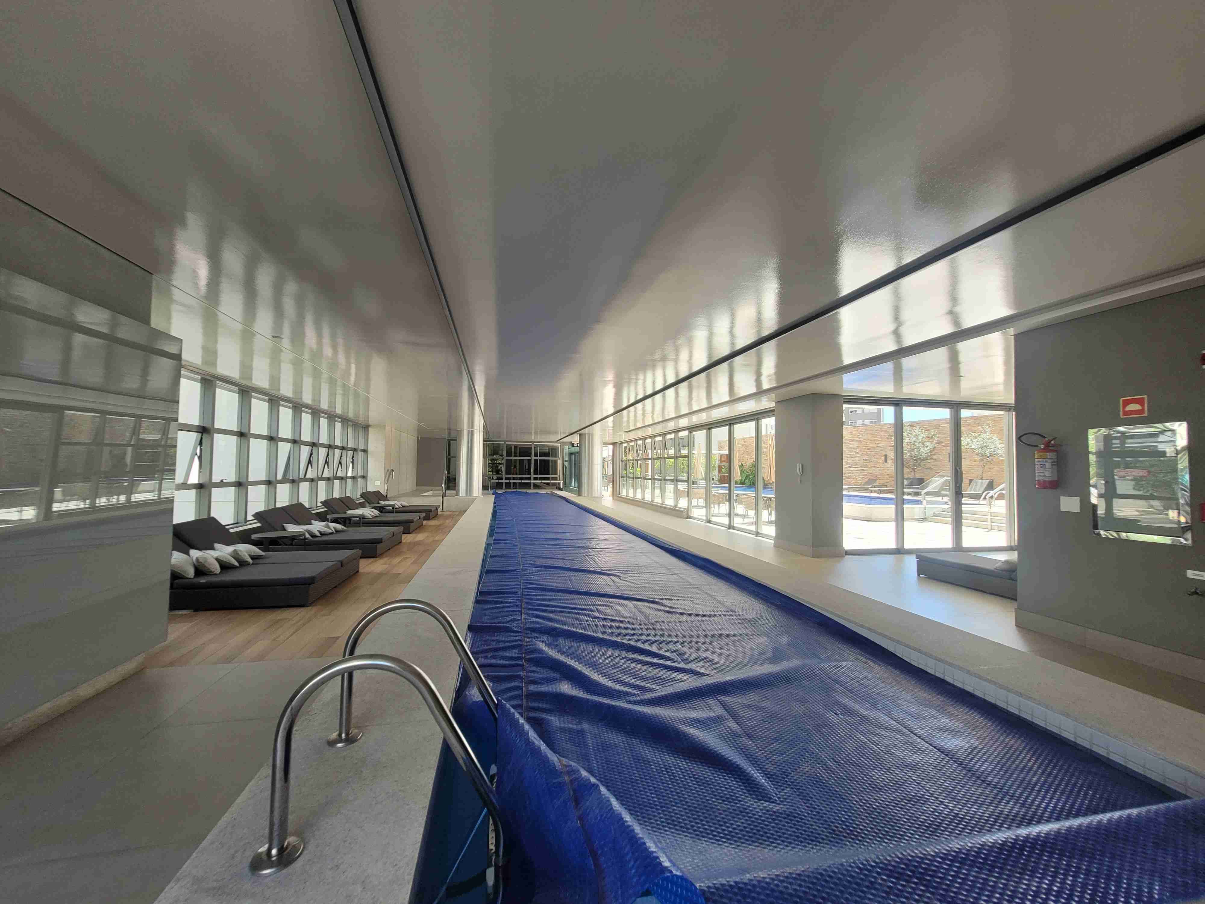 Apartamento à venda no Edifício Le Reve, 323m² úteis, 3 suítes, vista para o lago, 4 vagas - Gleba Palhano, Londrina, PR