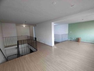 Loja para locação, Rua Fernando de Noronha, centro, 160M², barracão com mesanino. amplo, frente vidro, aluguel R$ 5.000. Londrina-PR