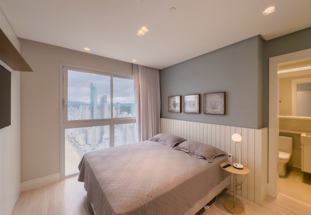 Apartamento à venda vista mar - Edifício Infinity Coast, 164m² úteis, 3 suítes, andar alto, 3 vagas  -  Pioneiros, Balneário Camboriú, SC