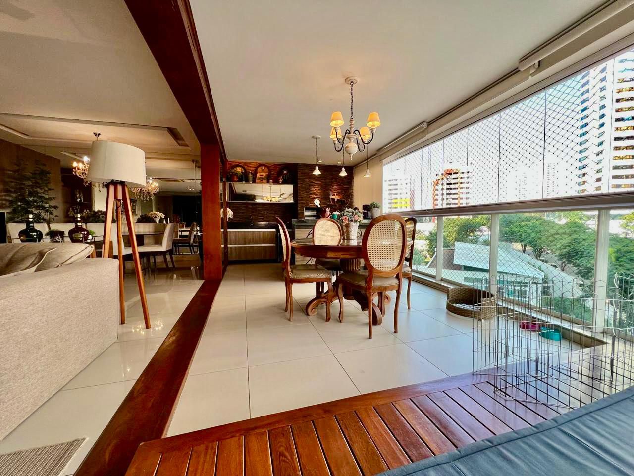 Apartamento  à venda, Ed. Maison Victoria, 183m², 3 suítes, 2 vagas -  Santa Rosa, Londrina, PR