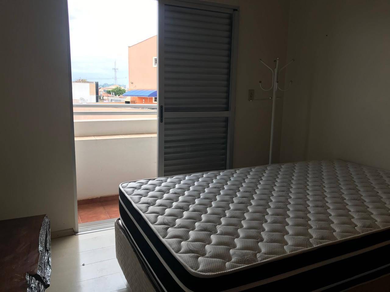 Apartamento à venda , Edifício Nevada, 175m², 4 quartos sendo 1 suíte, com sacada, 3 vagas -  Londrina, PR