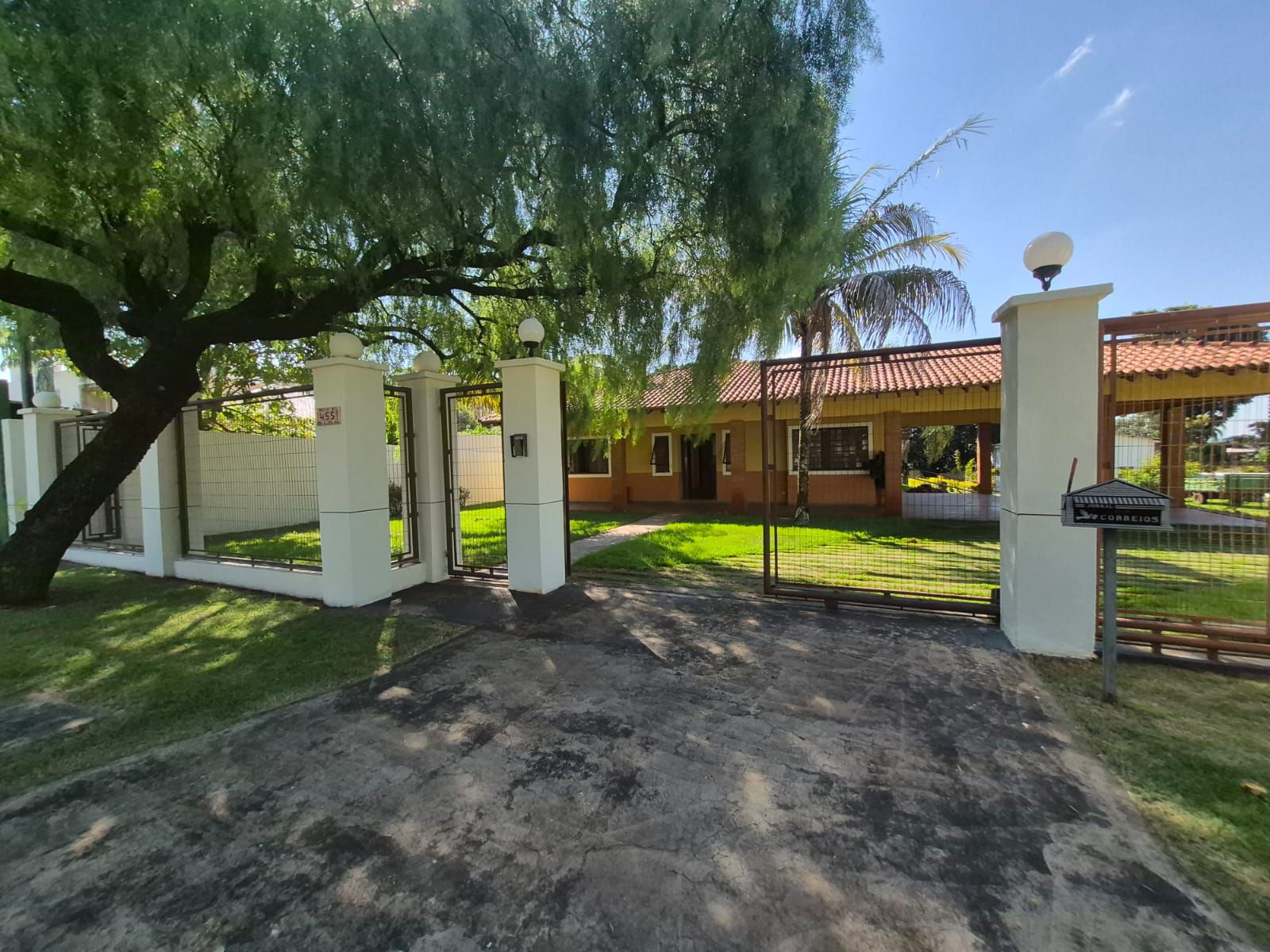 Casa à venda, 3 quartos sendo 2 suites, 350 m², Recanto do Salto, Londrina, PR - Oportunidade Unica