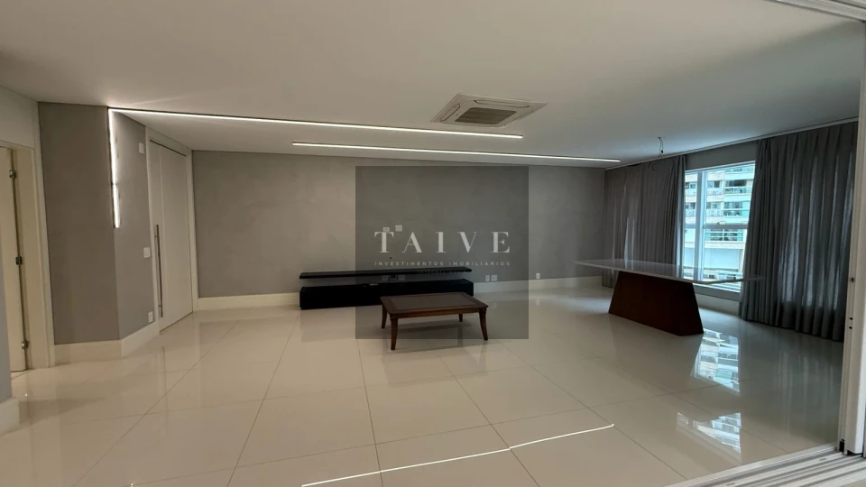 Apartamento à venda, 3 suites, 214 m², Edifício Landmark Residence, Gleba Fazenda Palhano, Londrina, PR