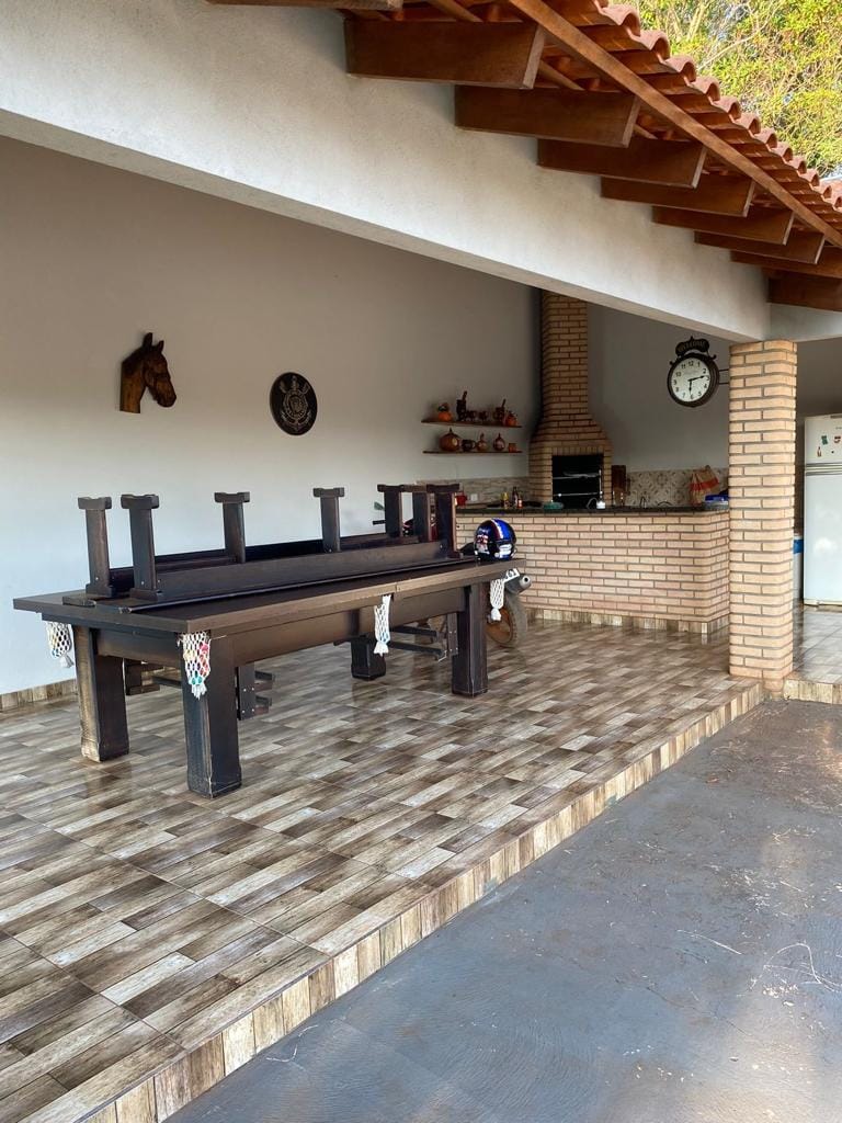 Chácara à Venda, fazenda nata, casa com 250m² de construção, 3 quartos sendo 1 suite -  Londrina, PR