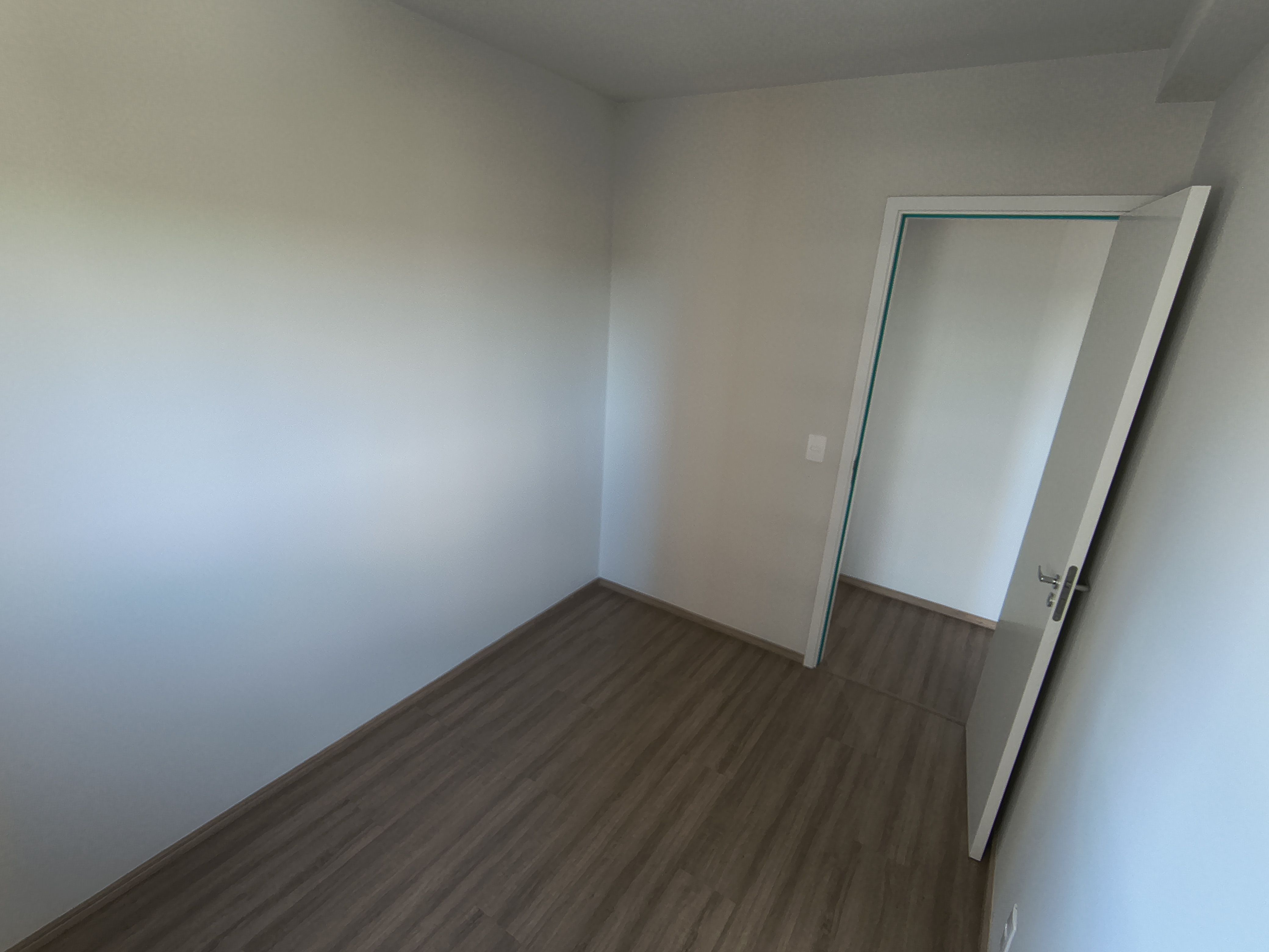Apartamento à venda, Edifício carmel, 64M² úteis, 2 sendo 1 suíte, Sala estendida, Gleba Palhano,  Londrina - Pr