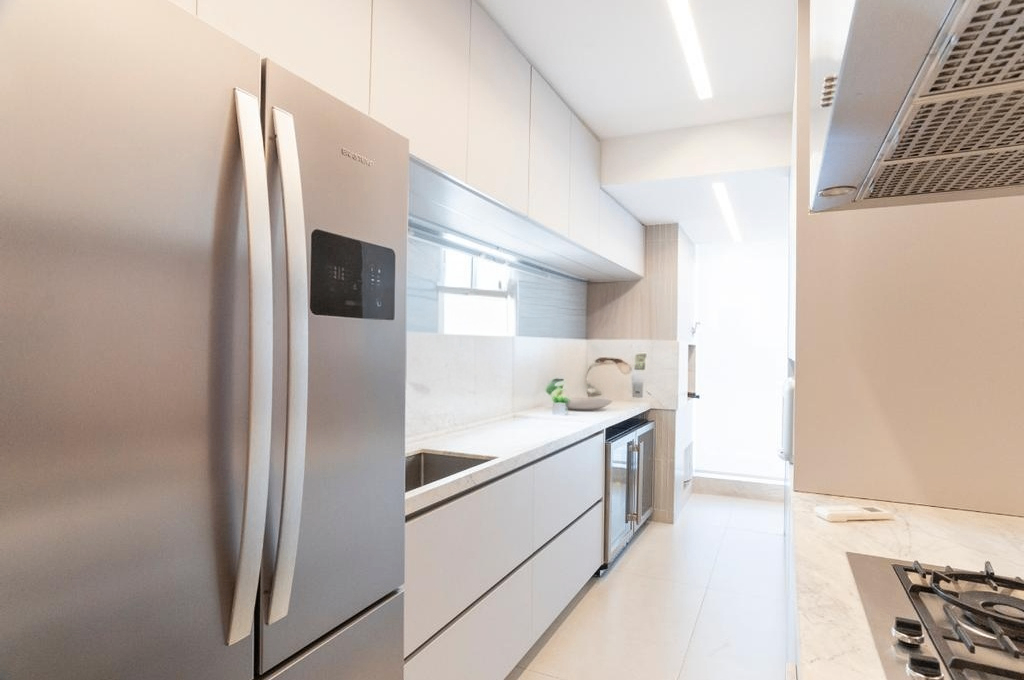 Apartamento à venda, Edifício Champs Élysées, 130m² úteis, 3 suítes, 3 vagas, andar alto, mobiliado, varanda gourmet - Gleba Palhano, Londrina, P