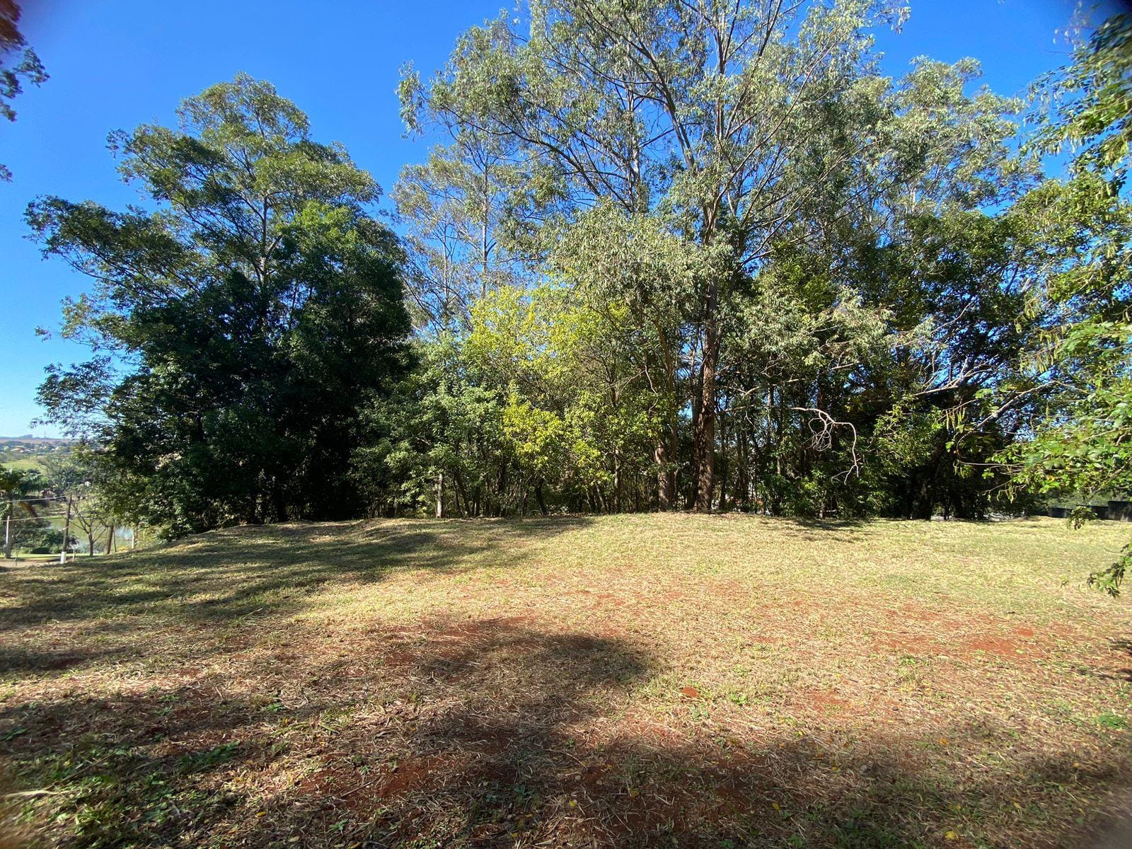 Terreno à Venda, total 3127m² em Condomínio Terras de Canaã -  Cambé PR