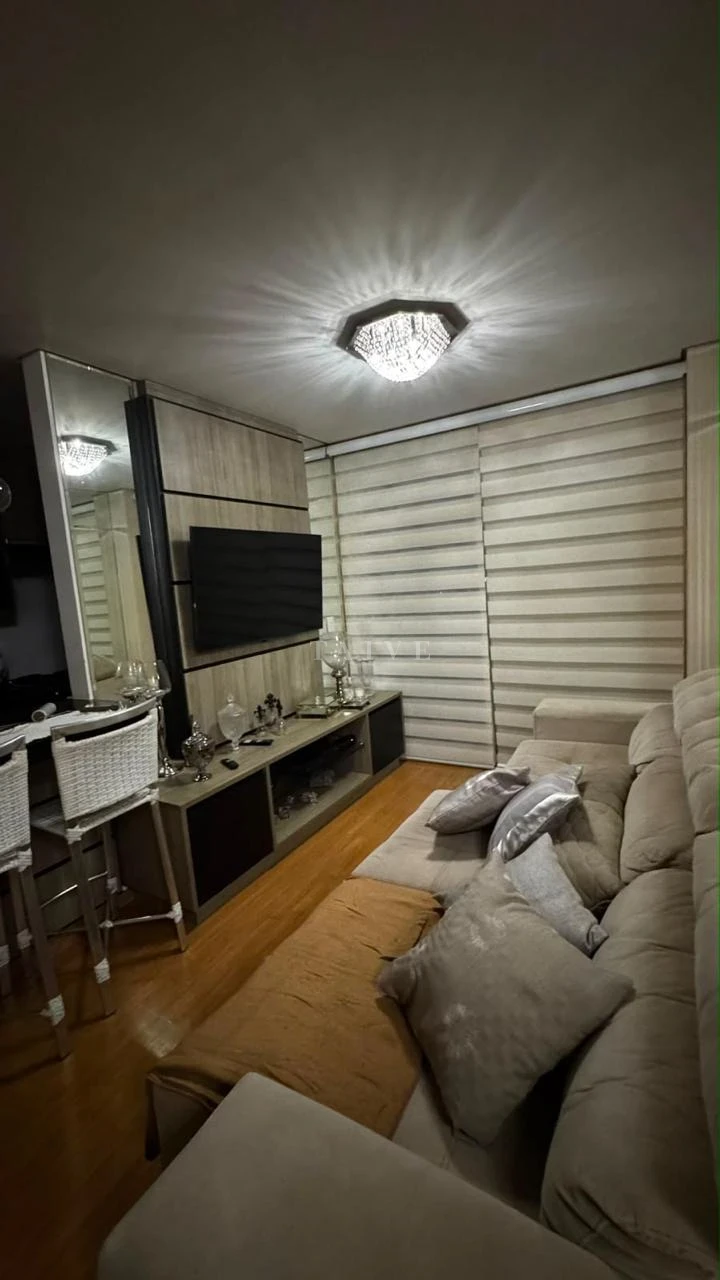 Apartamento Mobiliado à Venda no Liberty Towers, Andar Alto, 2 Vagas de Garagem