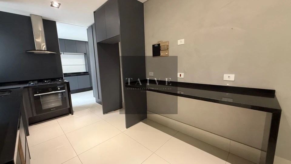 Apartamento à venda, 3 suites, 214 m², Edifício Landmark Residence, Gleba Fazenda Palhano, Londrina, PR