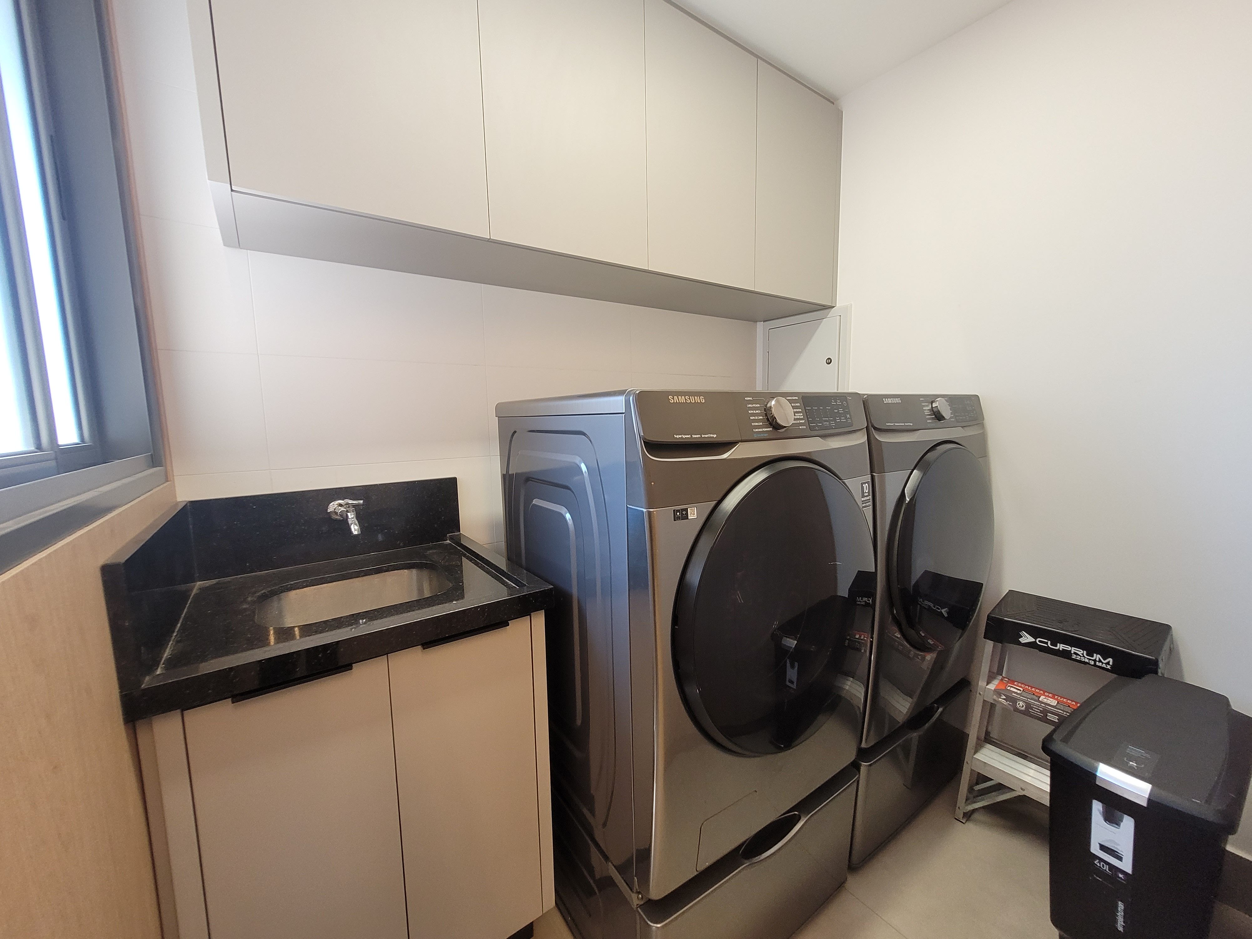 Apartamento à venda no Edifício Glória Residence, mobiliado, 114m², com 3 dormitórios, andar alto,  - Gleba Palhano - Londrina/PR