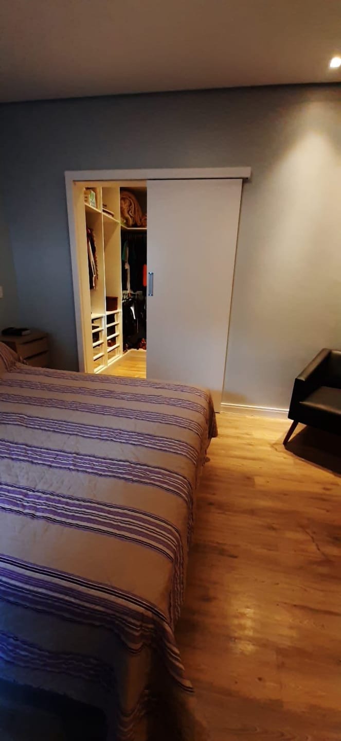 Casa à venda/ 3 quartos (sendo 1 suíte master com hidro)- Cond. Royal Maison Londrina, PR