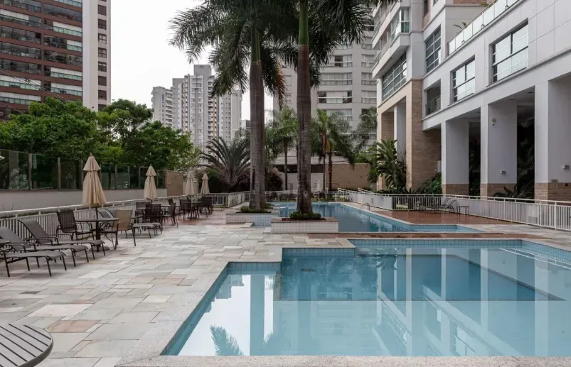 Vende-se apartamento com churrasqueira na sacada, 75 m², 3 quartos (1 suíte), no Condomínio Florais Eco Resort & Residence, Gleba Palhano, Londri - foto 16