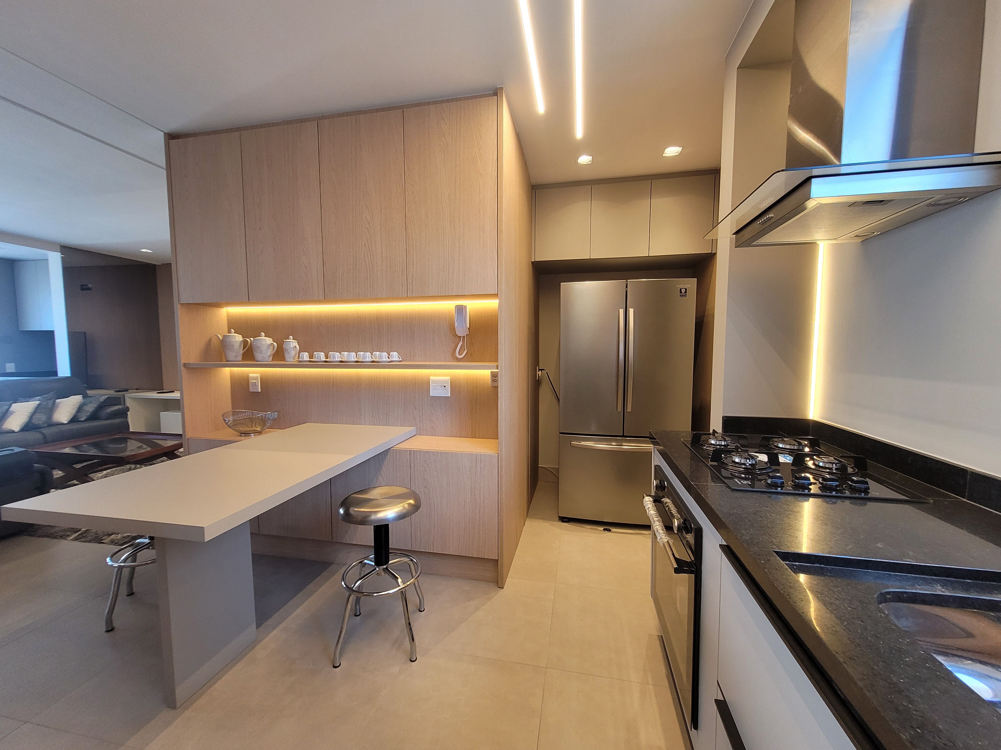 Apartamento à venda no Edifício Glória Residence, mobiliado, 114m², com 3 dormitórios, andar alto,  - Gleba Palhano - Londrina/PR