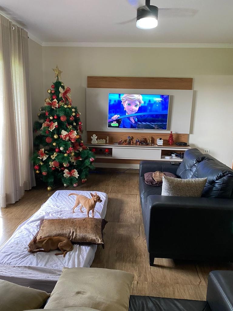 Chácara à Venda, fazenda nata, casa com 250m² de construção, 3 quartos sendo 1 suite -  Londrina, PR