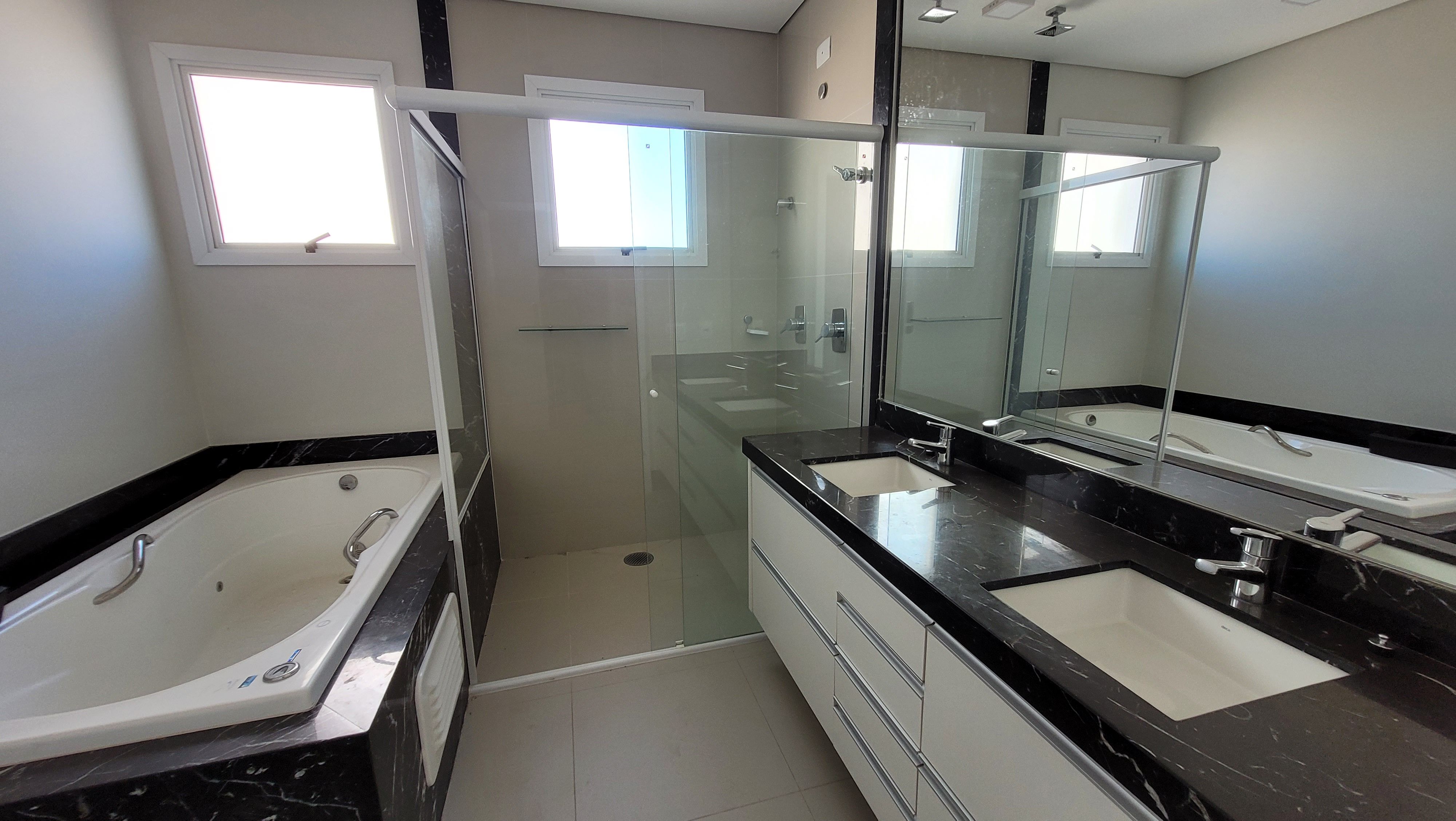Apartamento  à Venda, 173m² privativos, Ed Queens Park, 3 suítes sendo 1 master, 2 vagas - Gleba Fazenda Palhano, Londrina, PR