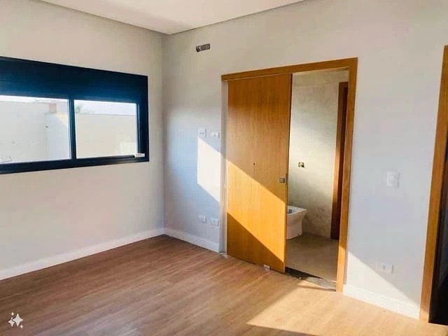 Sobrado à venda nunca habitado, Royal Forest, 280m² úteis, 4 suítes, piscina, pé direito alto -  Esperança, Londrina, PR