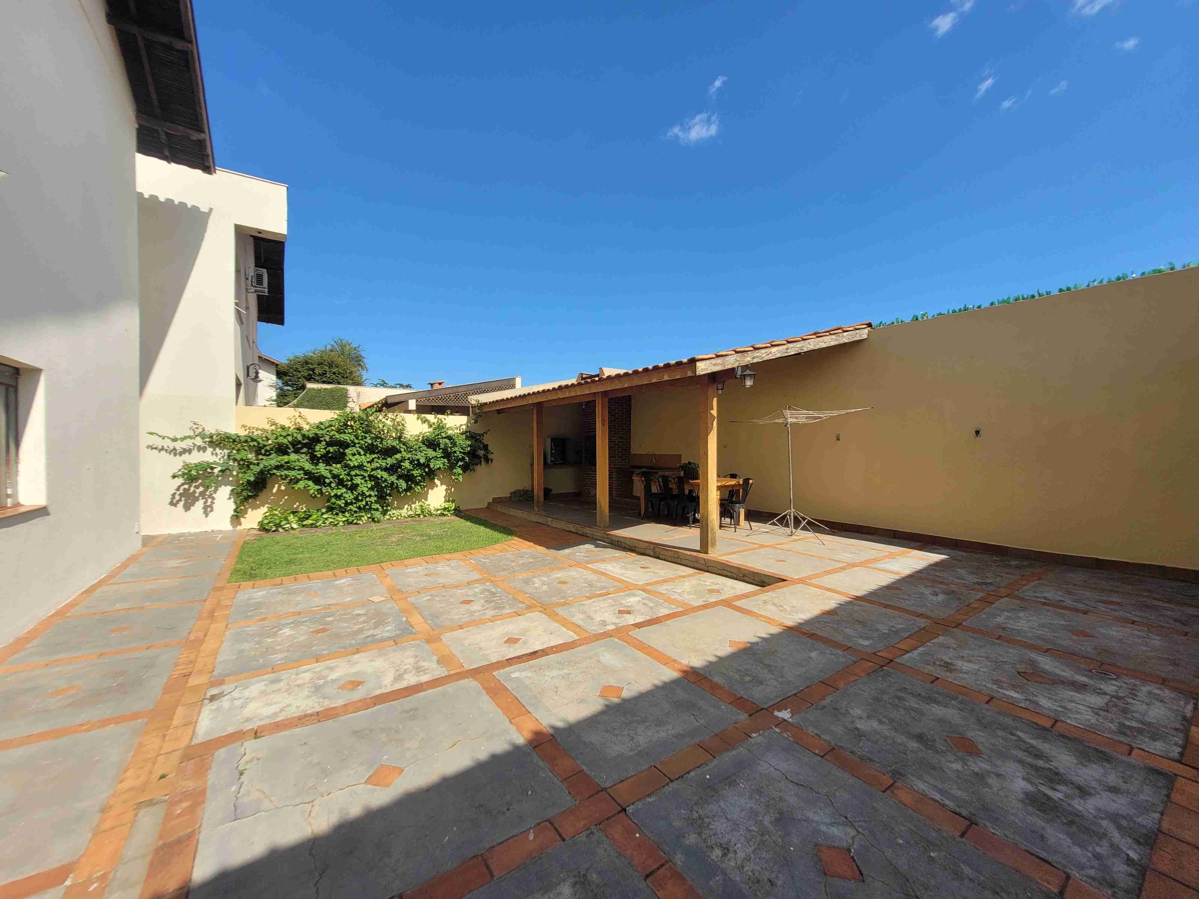 Casa à venda,  3 quartos, jardim Araxá,Londrina, PR