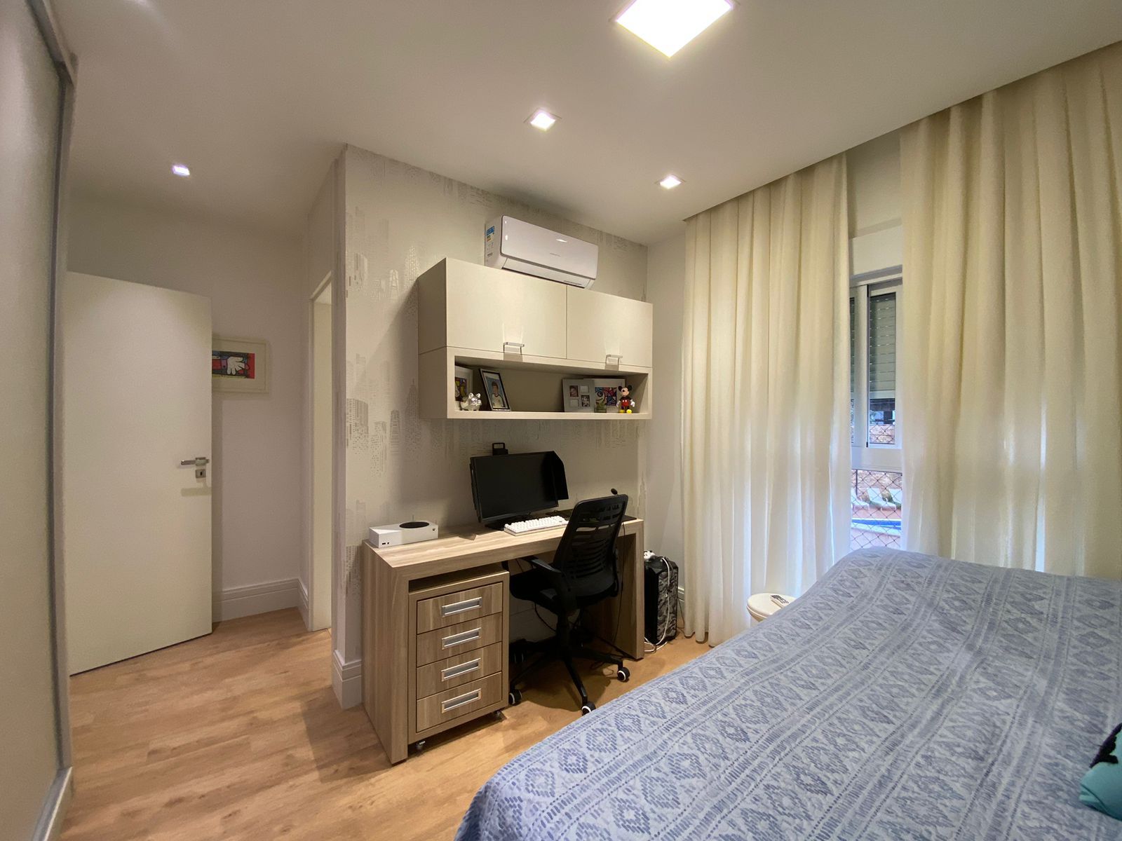 Apartamento à venda, Edifício Landmark, 214m² úteis, 2 suítes,2 Demi suítes, 3 vagas, estuda permuta de menor valor  - Gleba Fazenda Palhano, Lon
