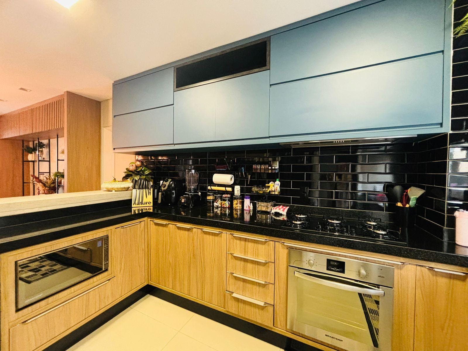 Apartamento à venda, 173 m²úteis, Edifício Queens Park, 3 suítes, closet e hidro, Varanda gourmet, decorado na Gleba Fazenda Palhano -Londrina, P