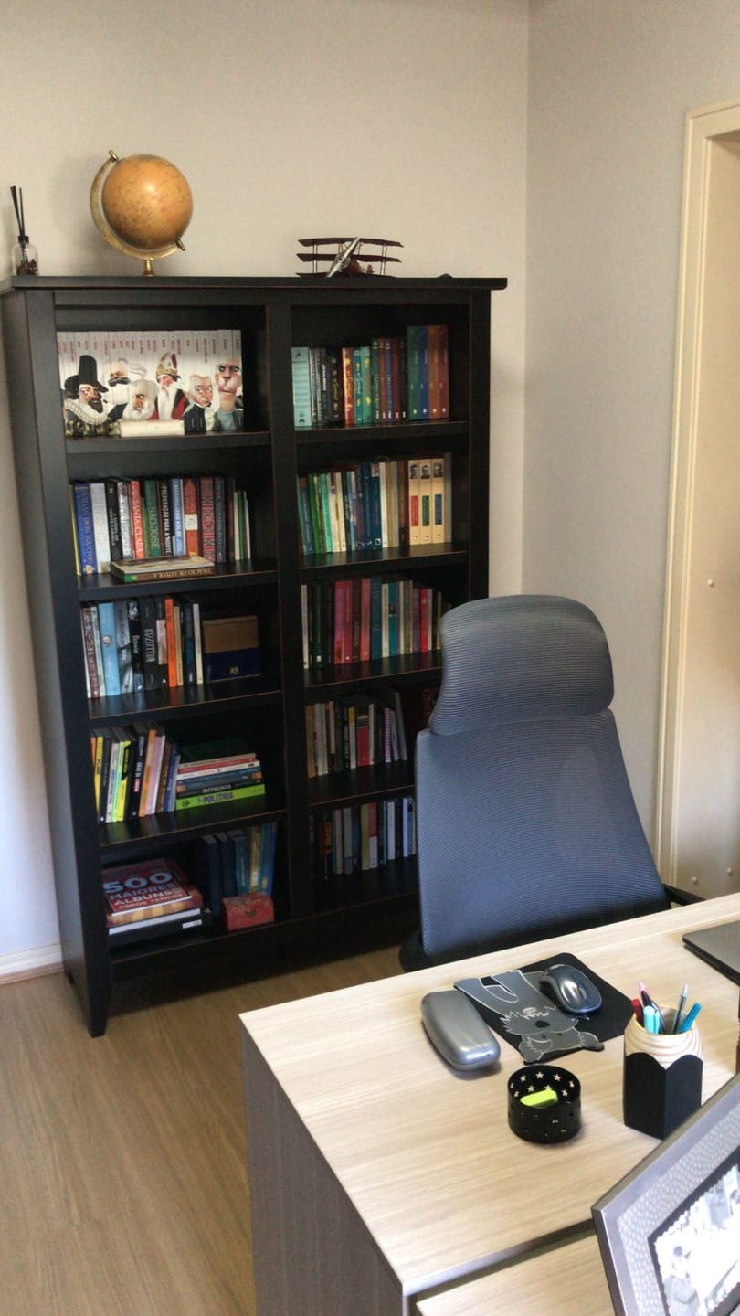Apartamento à venda, Edifício London Lake, 263m² úteis, 2 suítes, ampla varanda com churrasqueira, 3 vagas - Caiçaras, Londrina, PR