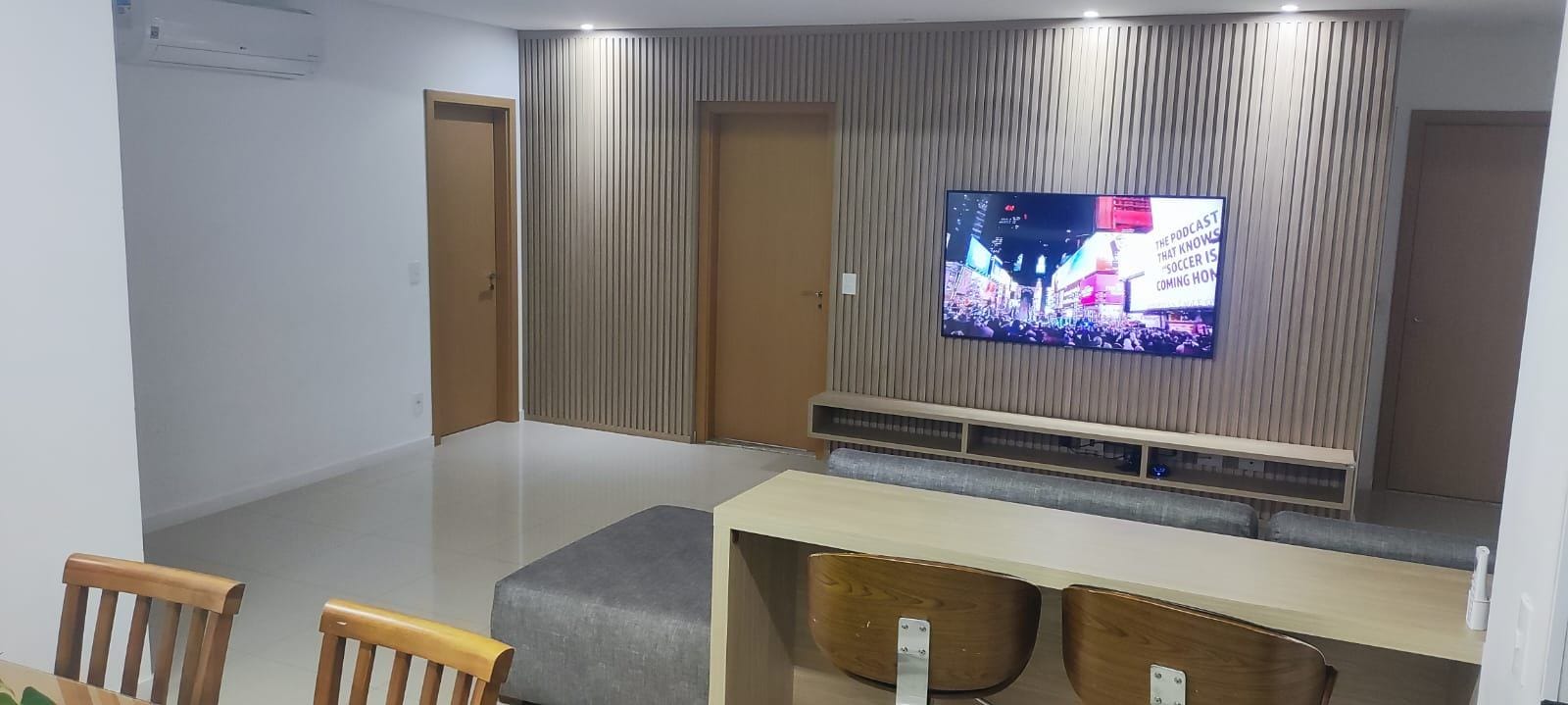 Apartamento à venda, mobiliado na Gleba Fazenda Palhano, Londrina, PR