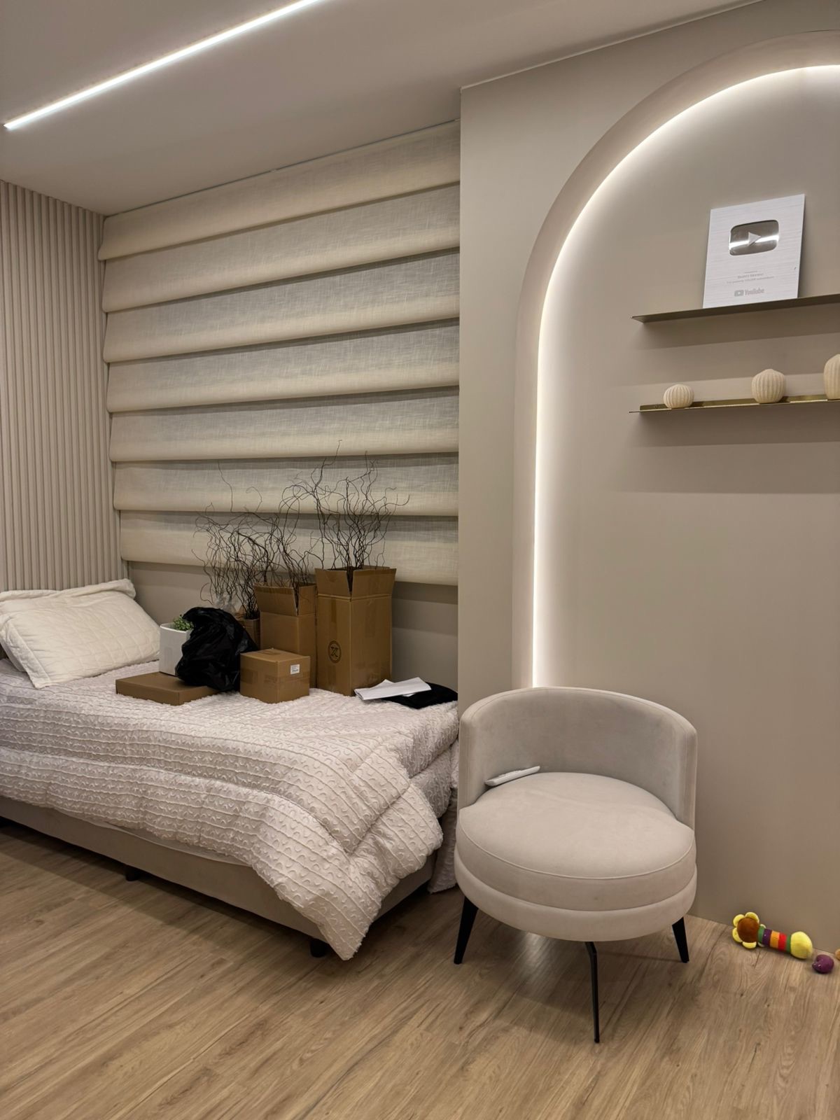 Apartamento para venda, Edifício Insght Palhano, 2 suítes, 2 vagas, todo mobiliado -  Gleba Fazenda Palhano, Londrina, PR